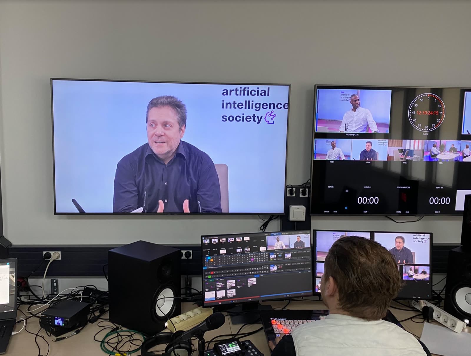 Alexandre Stopnicki invité sur le plateau de l'émission Artificial Intelligence Society